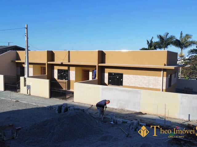 Casa para Venda em Barra Velha - 4