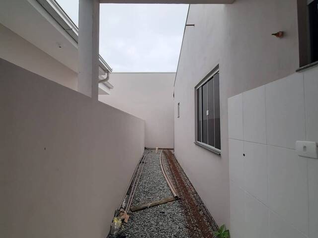 Casa para Venda em Barra Velha - 3