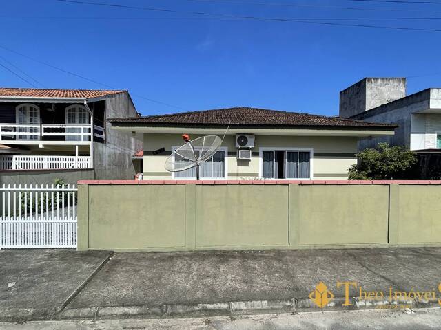 Casa para Venda em Barra Velha - 3