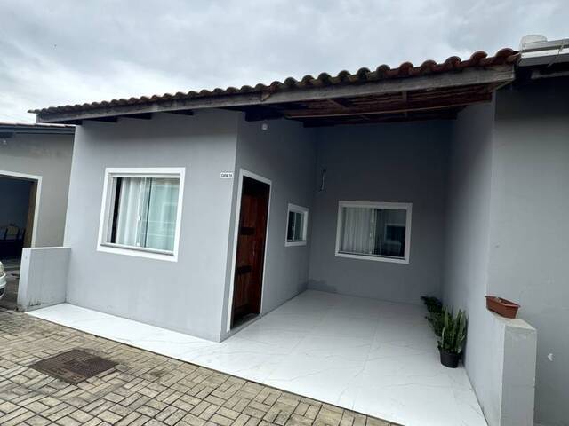 #213 - Casa para Venda em Barra Velha - SC