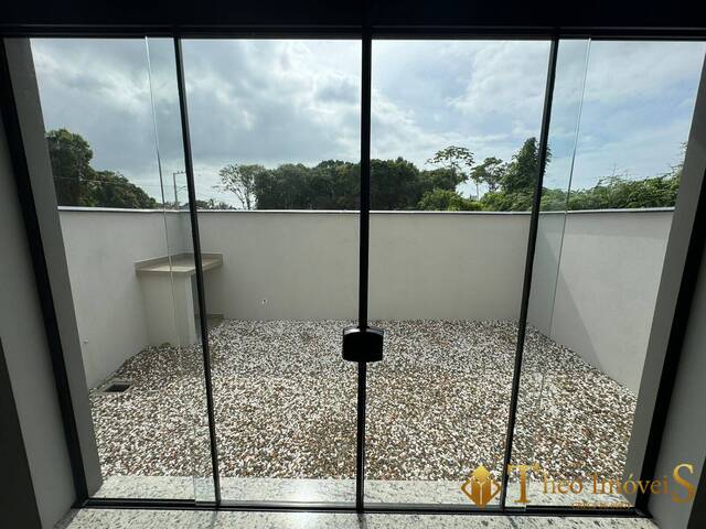 #218 - Casa para Venda em Barra Velha - SC