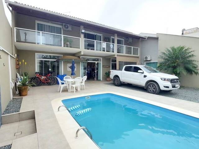 Casa para Venda em Balneário Piçarras - 1