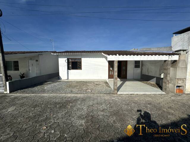 Casa para Venda em Barra Velha - 2