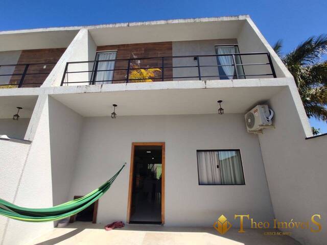 Casa para Venda em Balneário Piçarras - 1