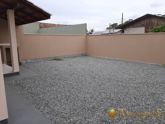 Casa para Venda em Barra Velha - 3