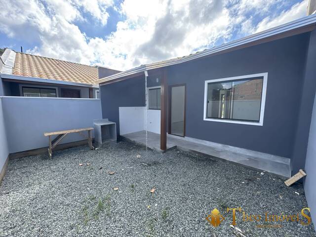 #504 - Casa para Venda em Barra Velha - SC - 2