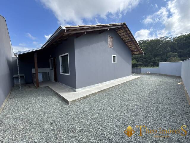 #505 - Casa para Venda em Barra Velha - SC - 2