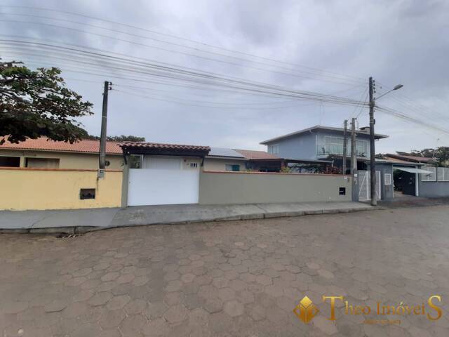#529 - Casa para Venda em Barra Velha - SC - 2