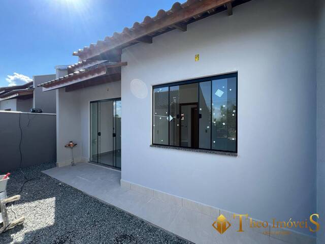#548 - Casa para Venda em Barra Velha - SC - 2