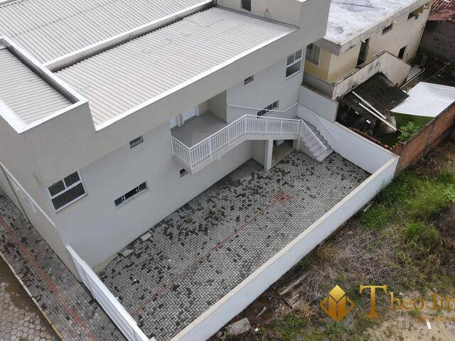 #560 - Apartamento para Venda em Barra Velha - SC - 2