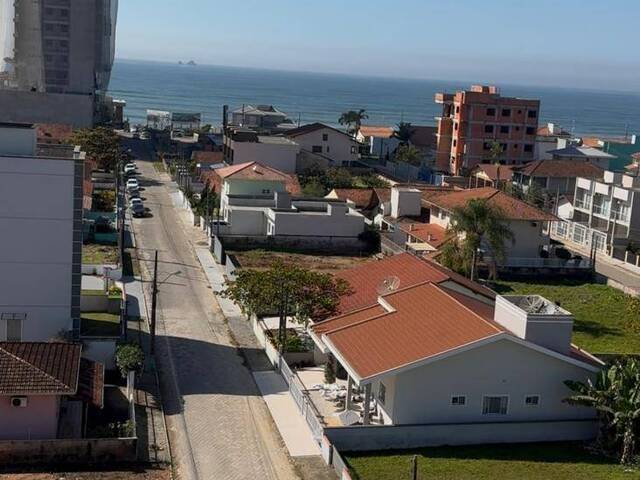 Apartamento para Venda em Balneário Piçarras - 2